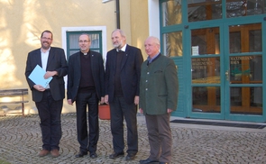 Vertragsunterzeichnung Schloss Puchheim