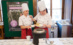 23. Benefizsuppenessen im Linzer Landhaus:  „Gemeinsam für mehr Klimagerechtigkeit“